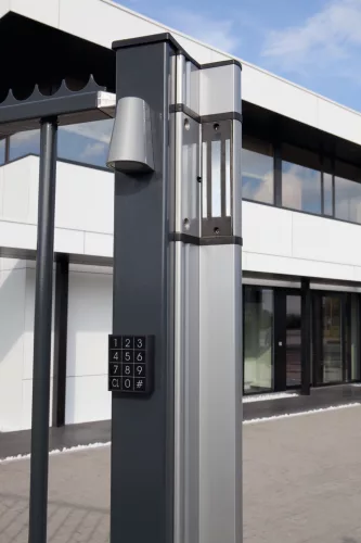 Locinox MAG3000 felületre szerelhető mágneszár integrált fogantyúval (ezüst)