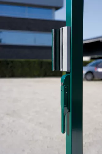 Locinox SAKLQF2 állítható rozsdamentes acél retesz (RAL6005 mohazöld)